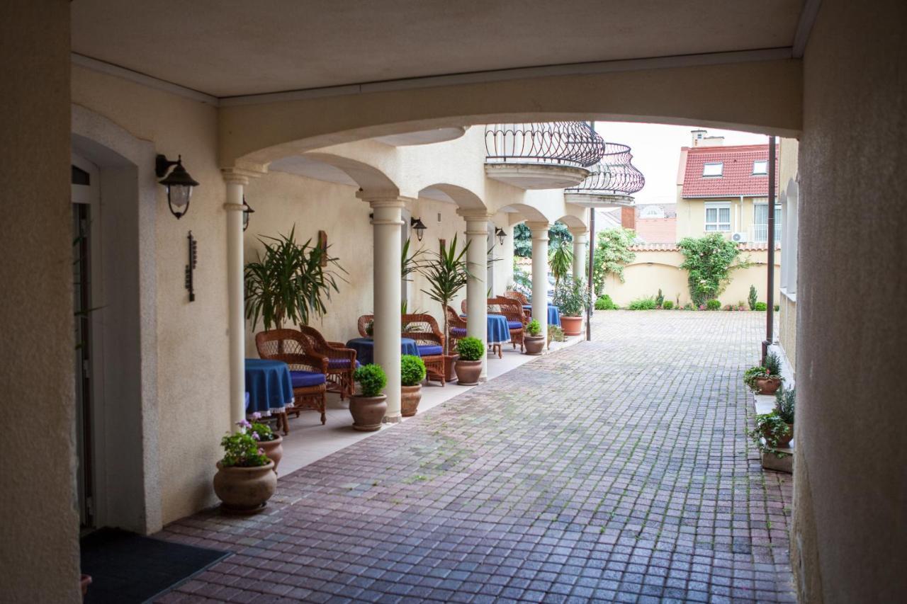 Villa Mediterran Hévíz Екстериор снимка