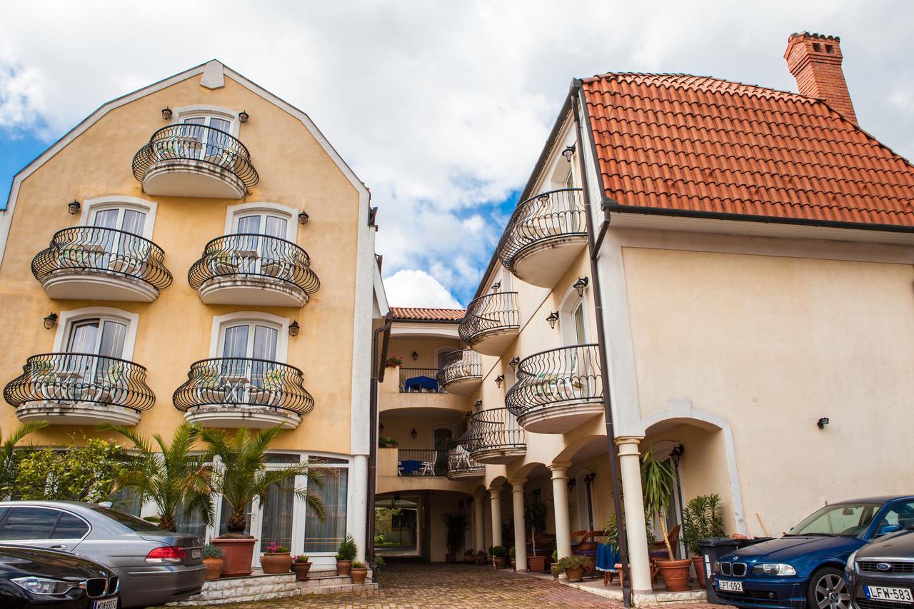 Villa Mediterran Hévíz Екстериор снимка